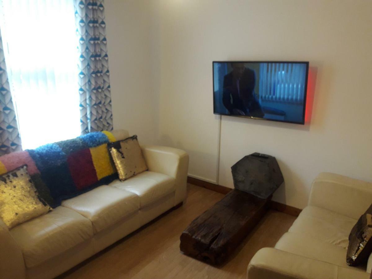 Bridge House Derry City Townhouse Central Free Parking Londonderry Exterior foto